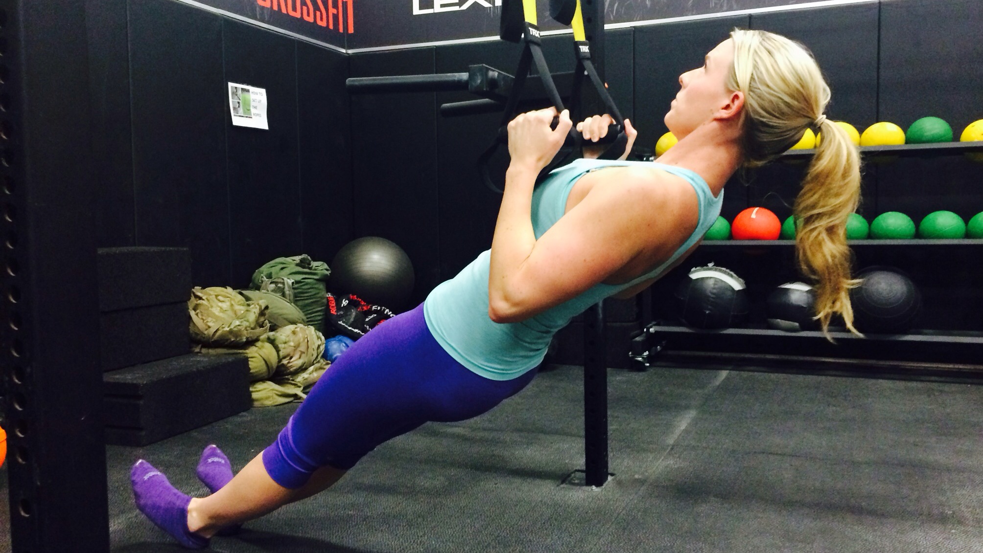 How to do an Inverted Row Girls Gone Strong