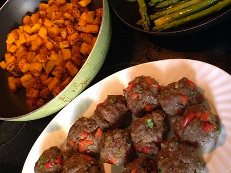 jen-comas-famous-meatballs-450x338